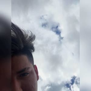 Meet your Posher, Elian